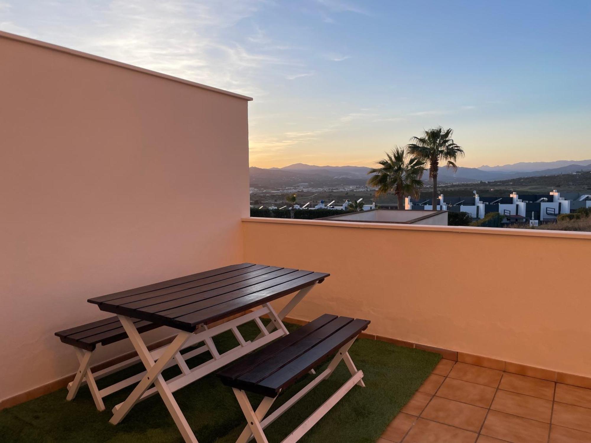 Golf, Sol Y Mar En Baviera Golf Apartment Caleta De Velez Exterior photo